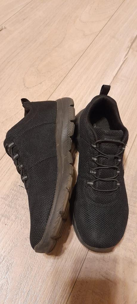 Tenisky, skechers,35