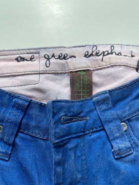 Nohavice zn. one green elephant, 36