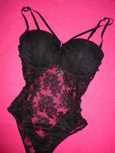 Sexy cierne body 85d, m