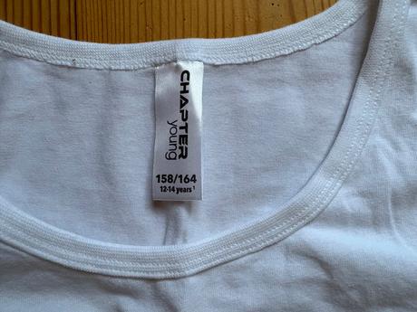 Uplne nove tielko 158_164, chapter young,158