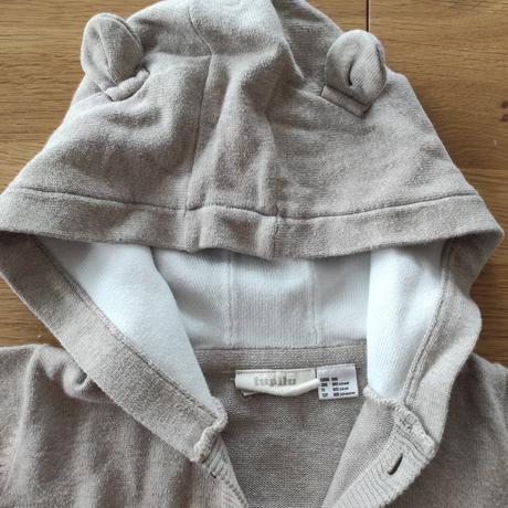 Svetrík s uškami, lupilu,86