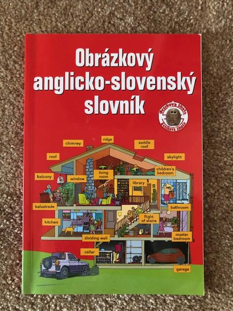 Upratovanie v detskej knižnici,