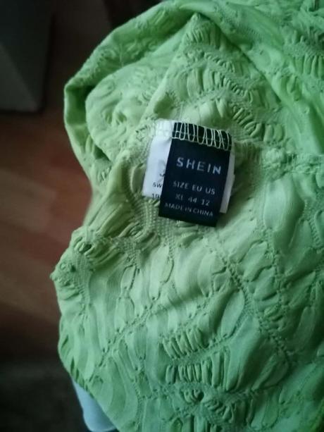 Vzorovaný crop top, 44