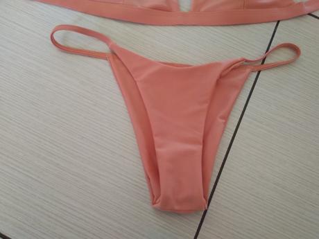 Lososové plavky string tanga, s