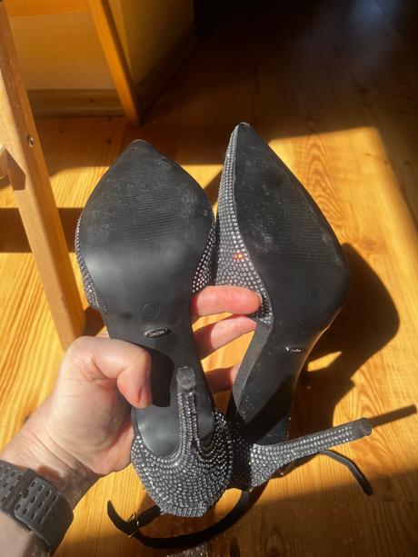 Kamienkové lodičky, 40