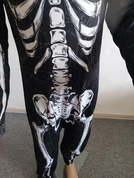 Kostra karnevalový kostým veľ.146-152,