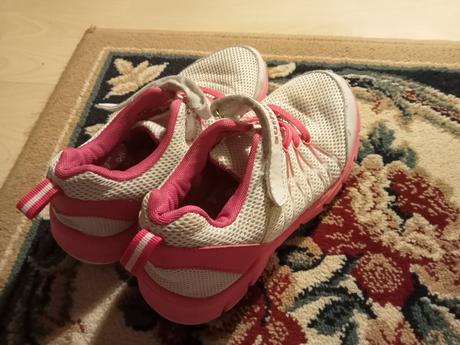 Vzdušné tenisky authority, authority,33