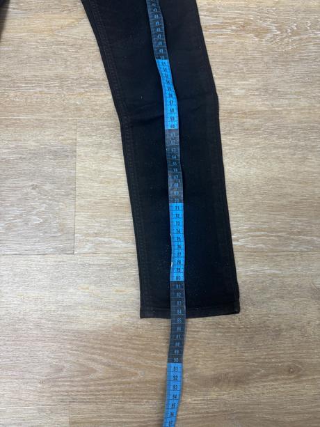 Čierne trblietavé rifle, h&m,140