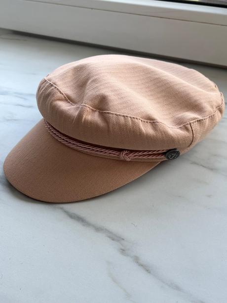 Kapitánska čiapka/baretka, amisu