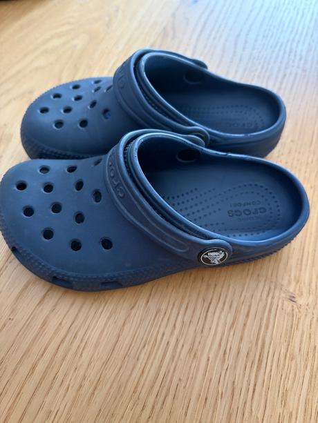 Crocs, crocs,28