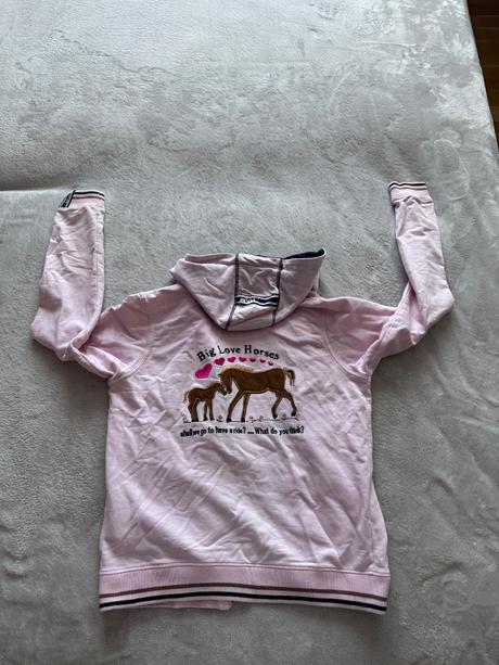 Tričko na koňa + mikina, 146