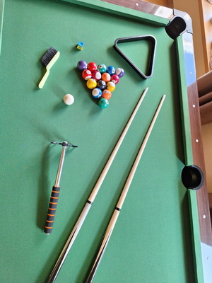 Biliárdový stôl pre dospelých, č.6, v perfekt stav,