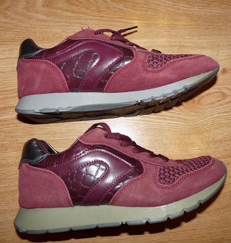 Bordové tenisky, 37