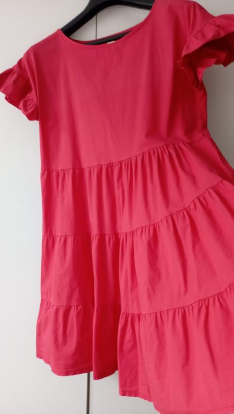 Volánové šaty (už s poštovným), s