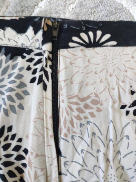 Zavinovačka sukňa b, h&m,m