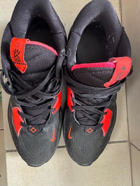 Krásne basketbalové tenisky nike kyrie, nike,42