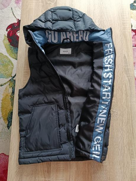 Vesta zn. reserved, reserved,152