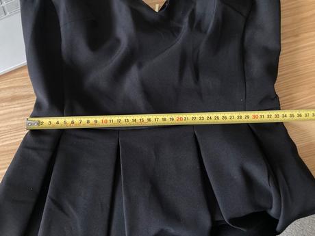 Cierne saty, pinkie,36