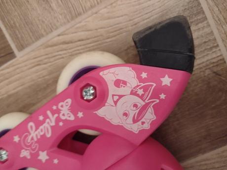 Kolieskové korčule+chrániče, 26