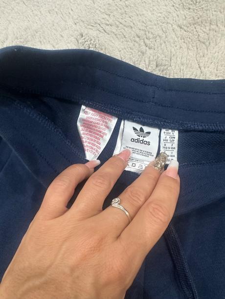 Kraťasy, adidas,140