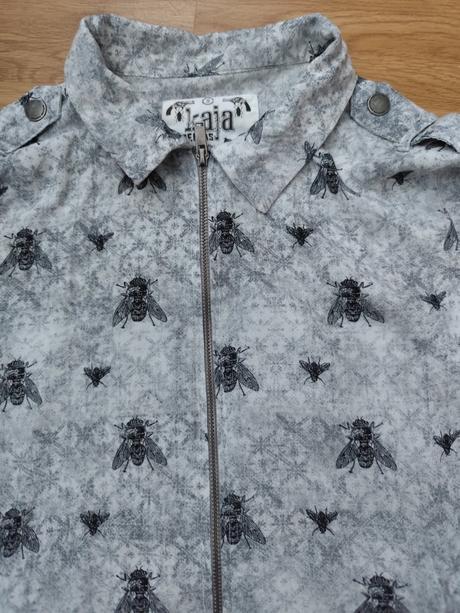 Košeľa medicine, s