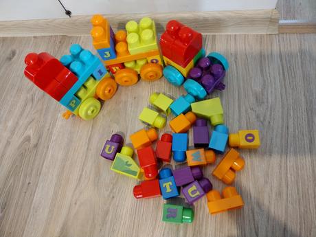 Stavebnica mega blocks - vláčik, 