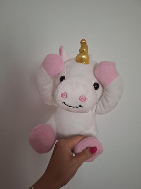 Hovoriaci jednorožec peek a boo, 