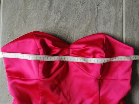 Sýtoružové saténové kvalitné šaty janenorman, vs, s