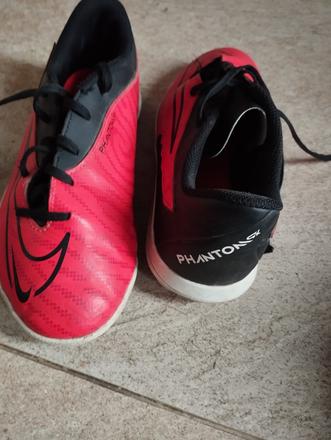 Predám kopačky, nike,37