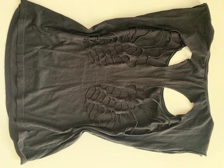 Tričko s výrezanymi krídlami s/m, s