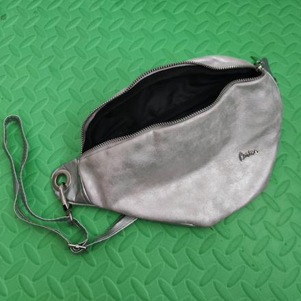 Ľadvinka carine super stav, 