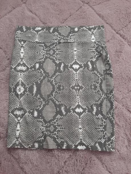 Sukňa, okay,36