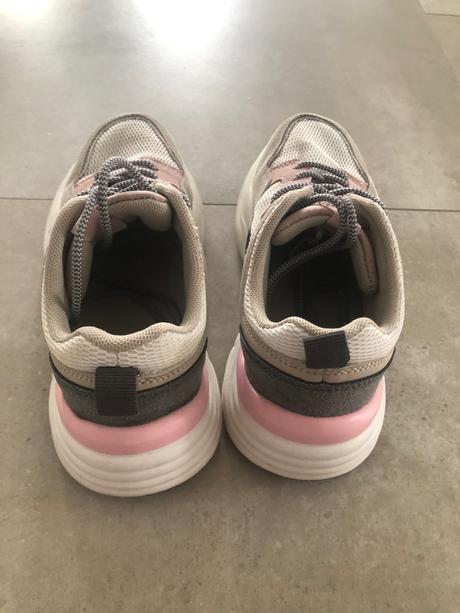 Reserved, reserved,35