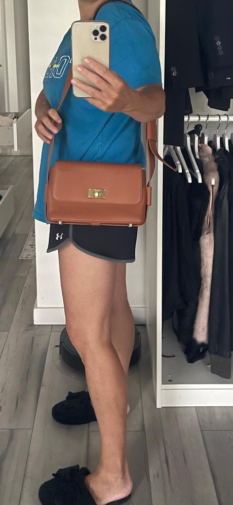 Kozena kabelka moncrief,