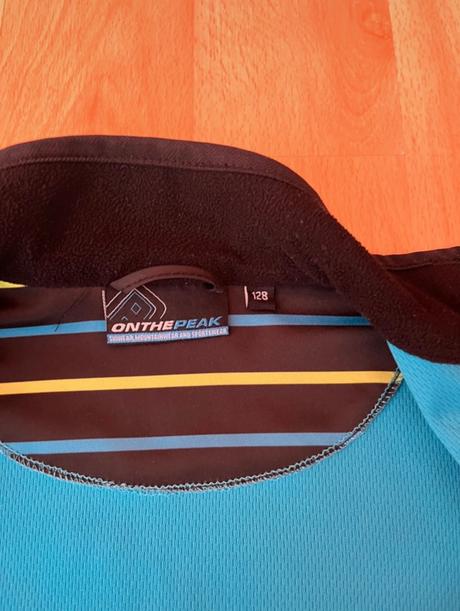 Prechodná bunda, 128