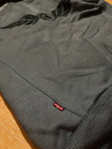 Mikina - veľ. s, levis,s