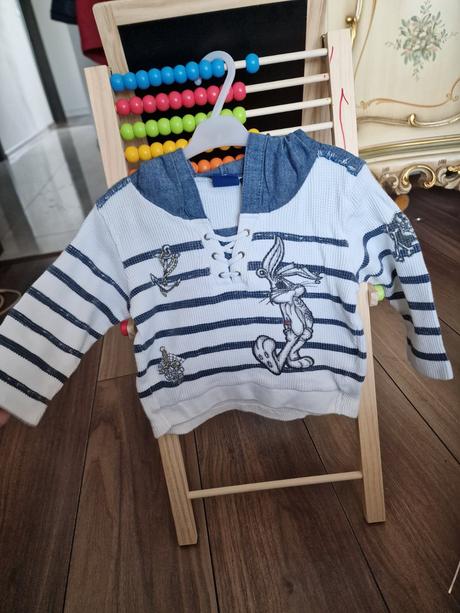 Sveter bugs bunny, disney,86