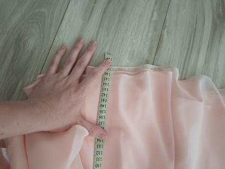 Spoločenské saty, s