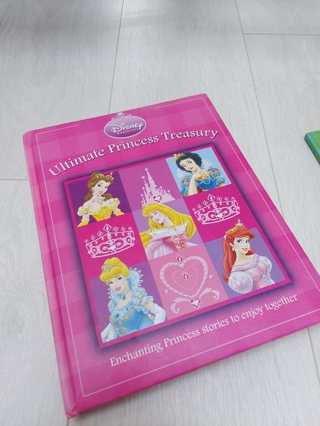 Anglická hrubá kniha, 