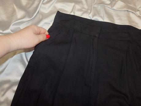 Kvalitné dámske nohavice, 36