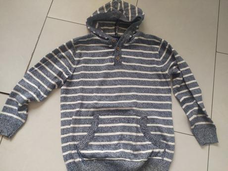 Svetrík s kapucňou, dopodopo,128