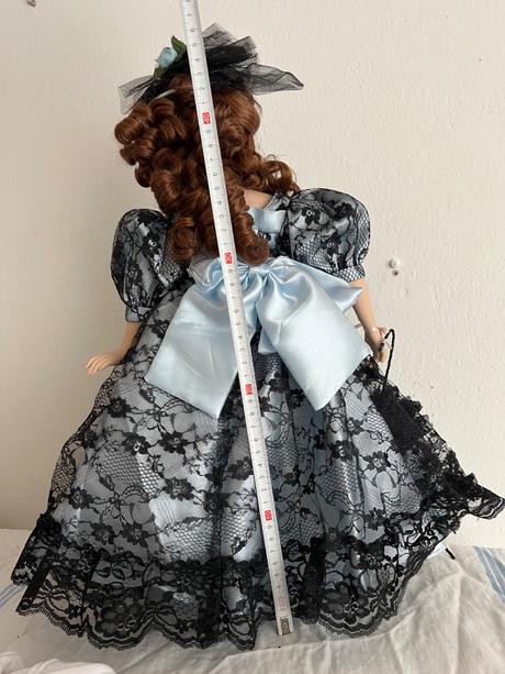 Dlhe saty 50 cm so stojanom klobukom a dazdnikom, 