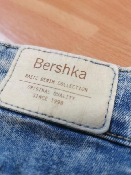 Bershka rifle 36-ka, 36