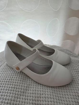 Dievčenské slávnostné topánočky, 34