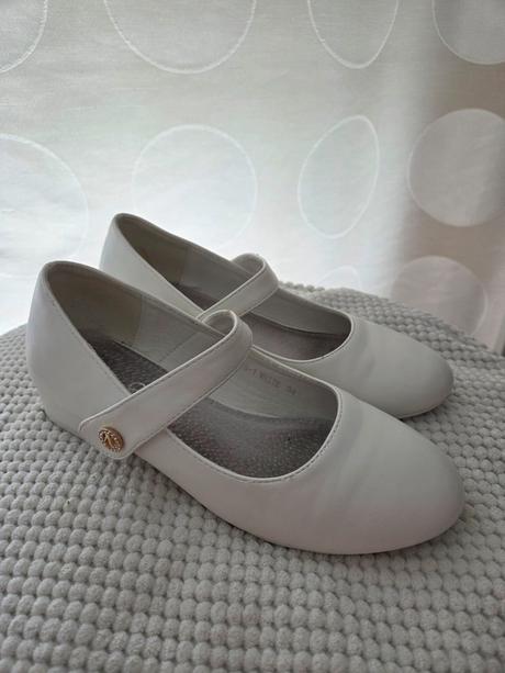 Dievčenské slávnostné topánočky, 34