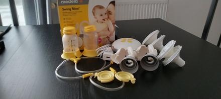 Odsavacku mlieka medela swing maxi,