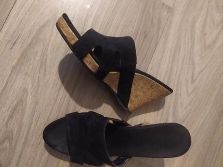 Sandále na opätku, 39