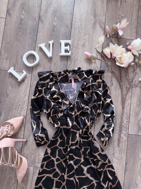 Šaty lipsy london, lipsy london,m