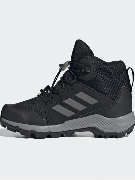 Topánky na zimu, adidas,38