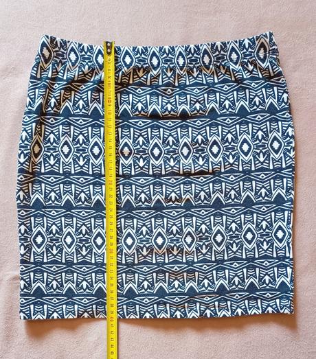 Dámska elastická sukňa, s